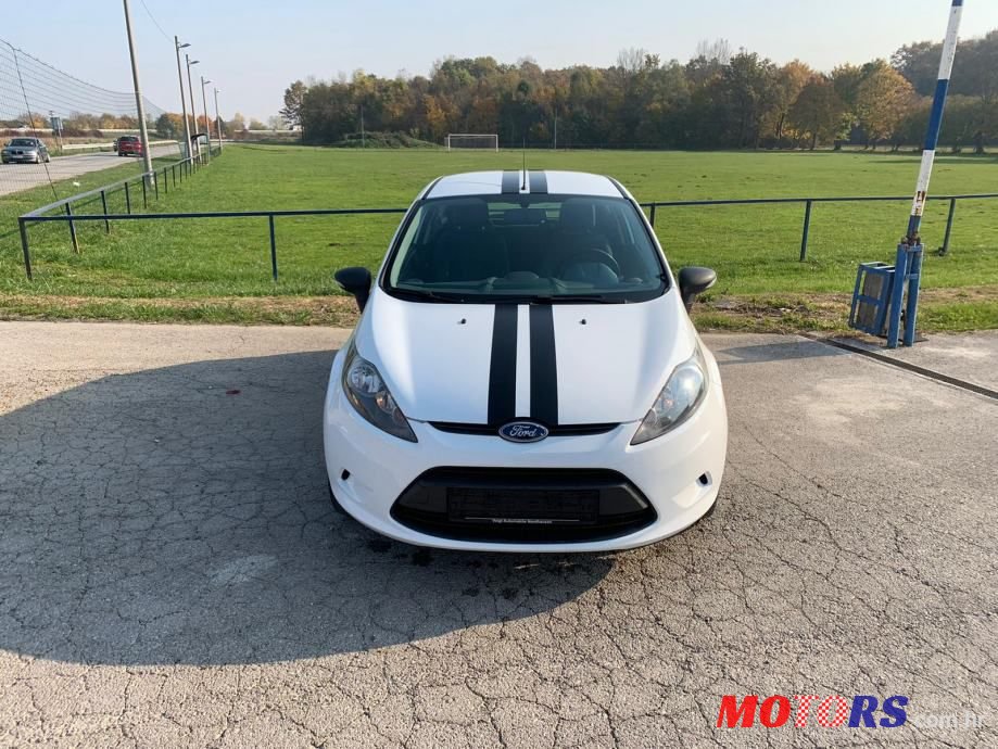 2010' Ford Fiesta 1,4 photo #2