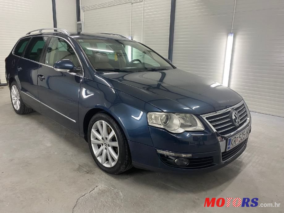 2008' Volkswagen Passat photo #1