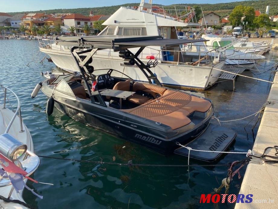 2010' Malibu WAKESETTER VLX21 photo #1