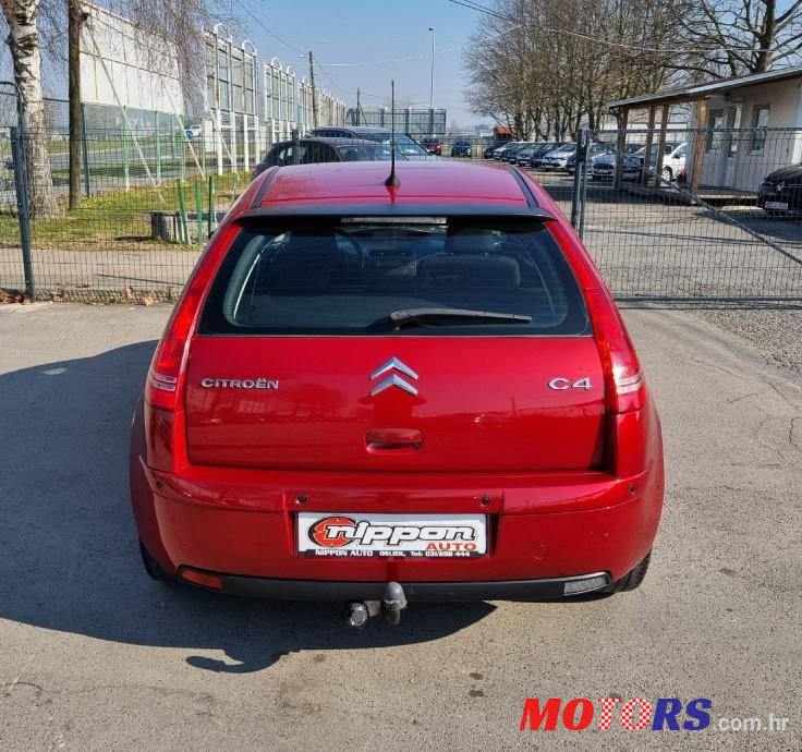 2010' Citroen C4 1,6 Hdi photo #5