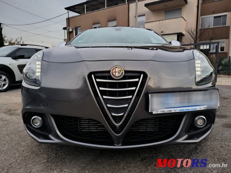 2014' Alfa Romeo Giulietta 1,6 photo #4