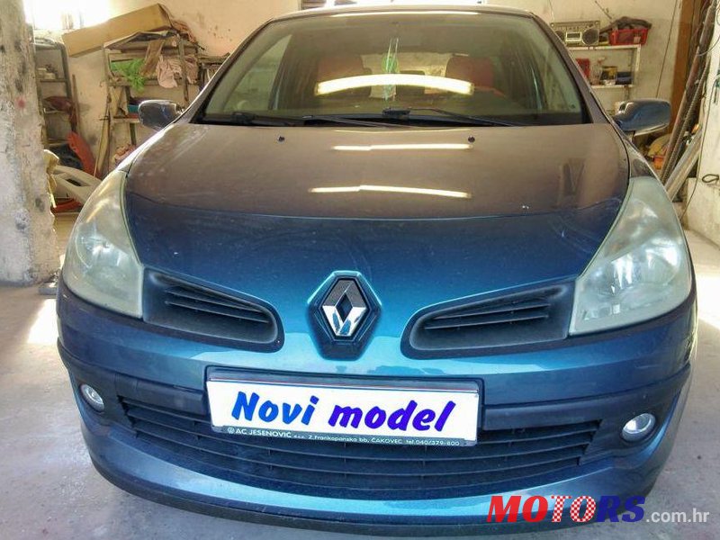 2008' Renault Clio 1,2 16V photo #1