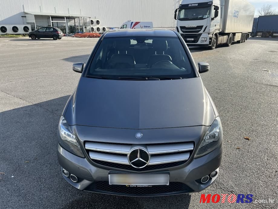 2012' Mercedes-Benz B-Klasa photo #5