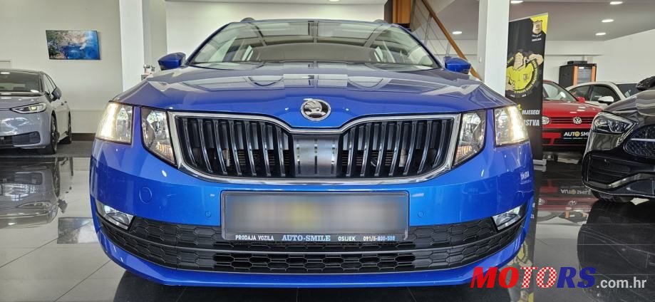 2019' Skoda Octavia Combi photo #3