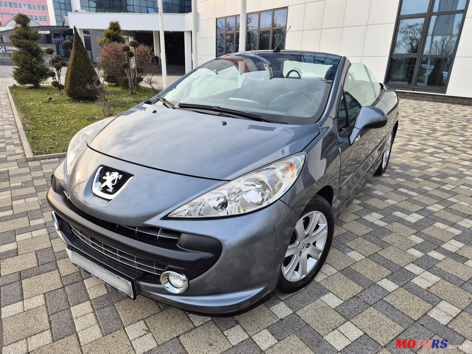 2010' Peugeot 207 Cc Sport 1,6 Vti photo #2