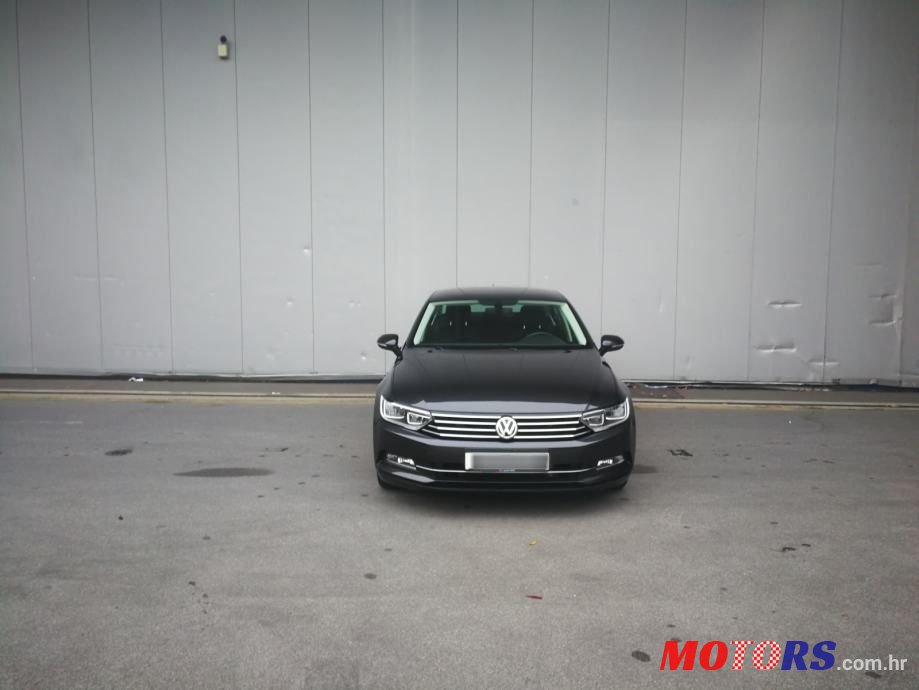 2019' Volkswagen Passat 2,0 Tdi photo #2