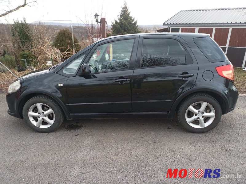 2008' Suzuki SX4 1,5 Glx photo #5