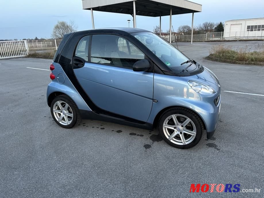 2011' Smart Fortwo photo #5
