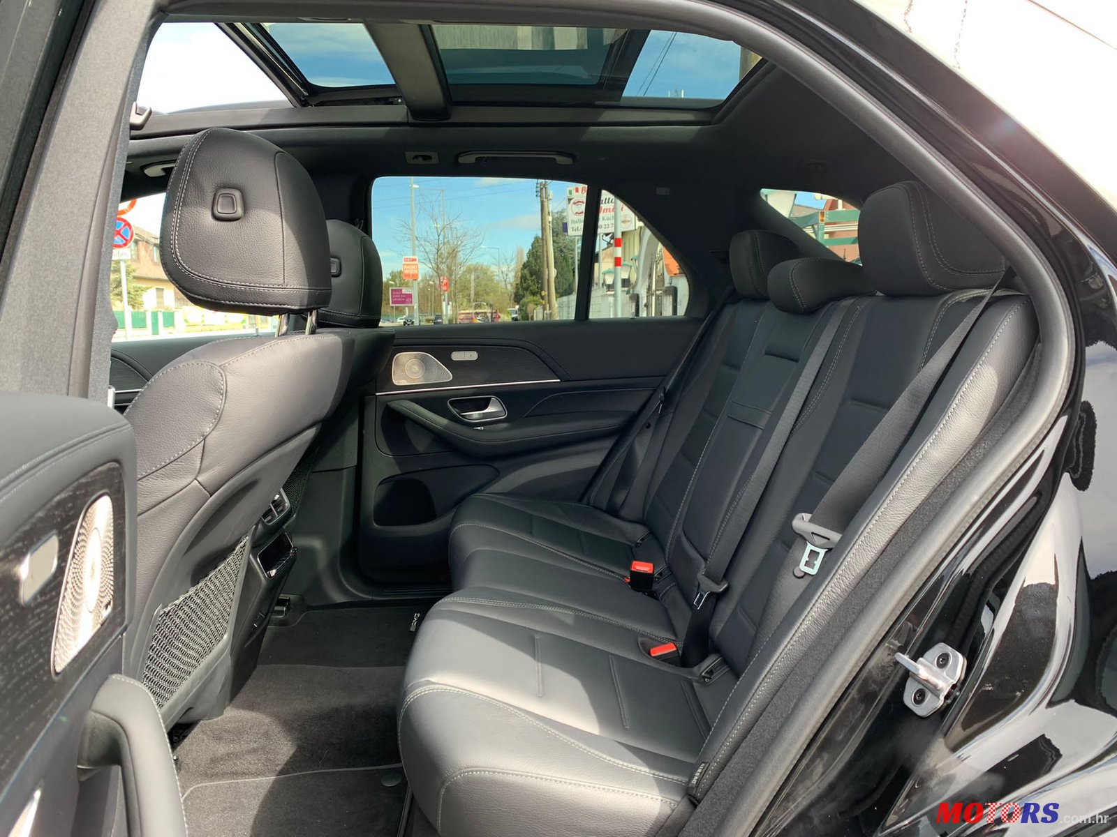 2022' Mercedes-Benz GLE 400 photo #5