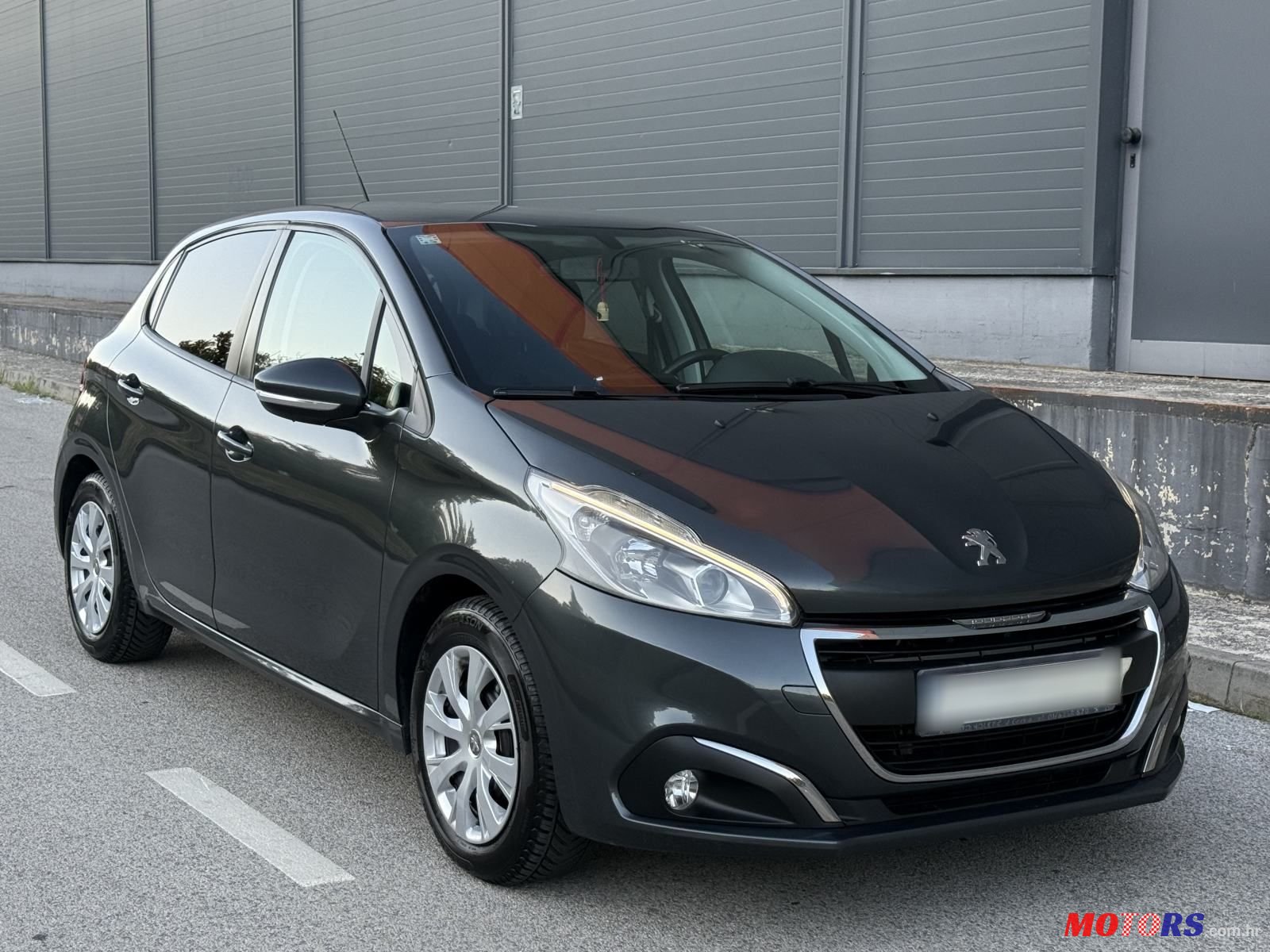 2017' Peugeot 208 1,2 Puretech photo #1