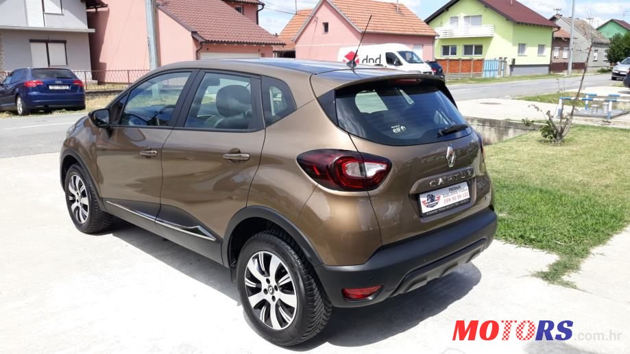 2017' Renault Captur Tce 90 photo #3