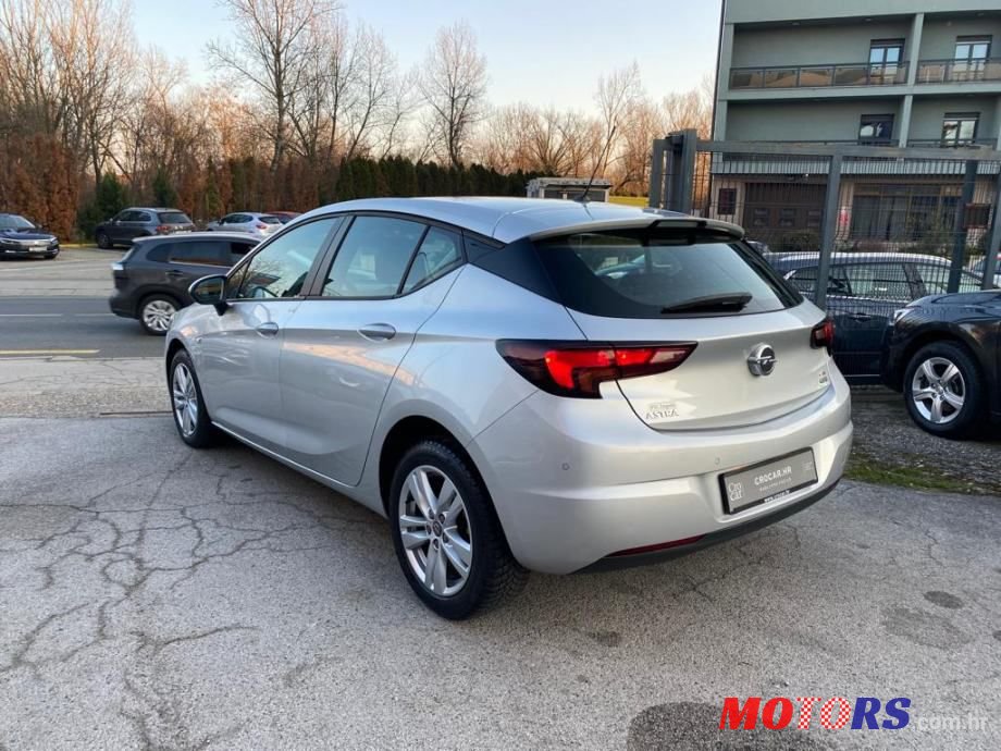 2019' Opel Astra 1,6 photo #4