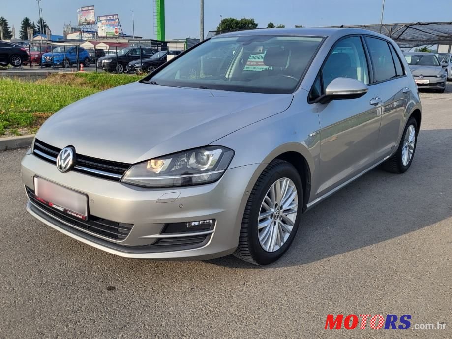 2014' Volkswagen Golf 7 1,6 Tdi Bmt photo #1