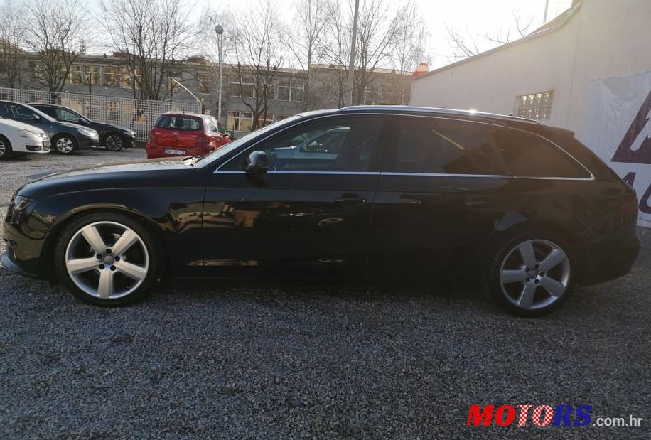 2011' Audi A4 Avant 2,0 Tdi photo #1