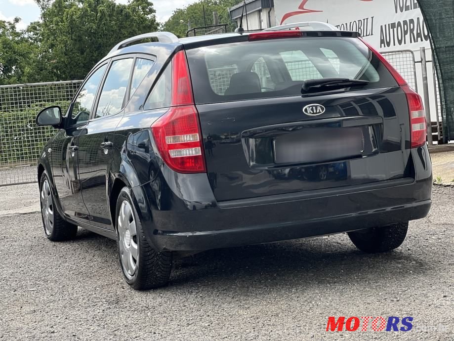 2007' Kia Ceed 1.6 Cdi photo #5