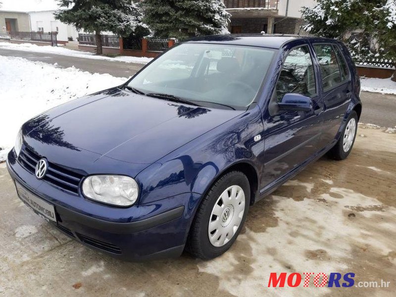 2001' Volkswagen Golf IV 1,9 Tdi photo #1