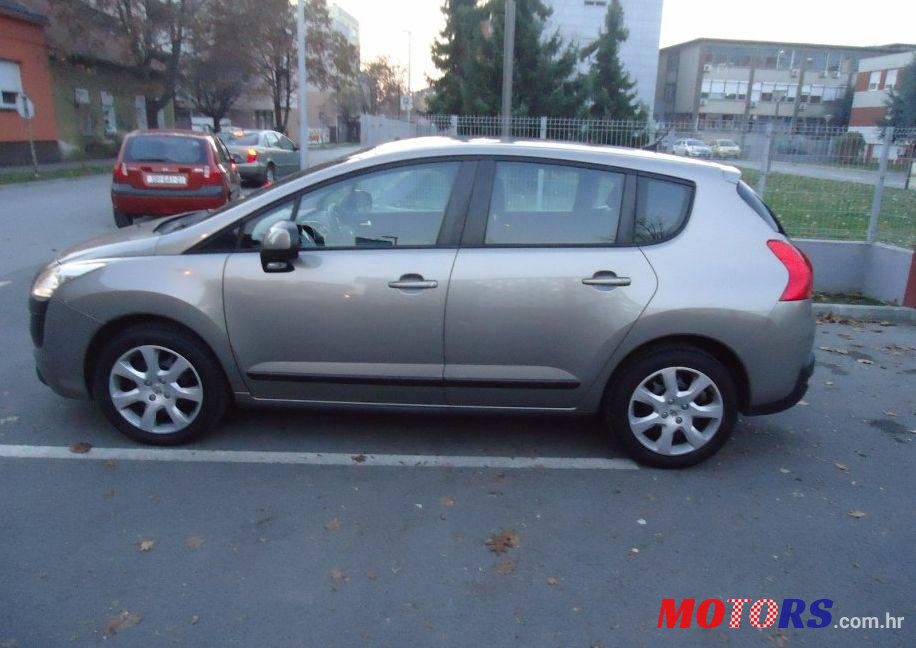 2010' Peugeot 3008 1,6 Hdi photo #1