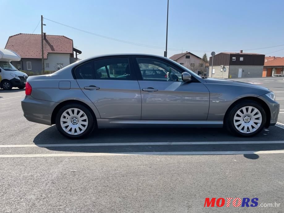 2009' BMW Serija 3 316I photo #5