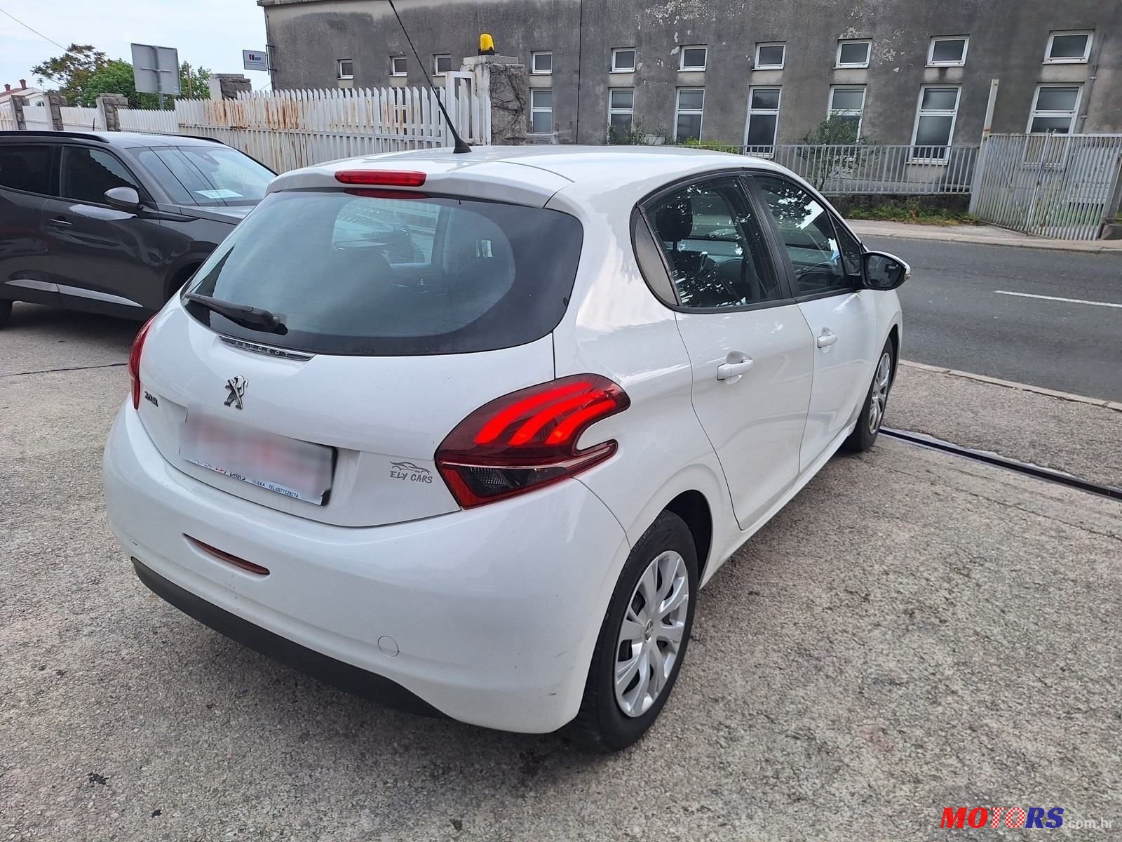2017' Peugeot 208 1,6 Bluehdi photo #5