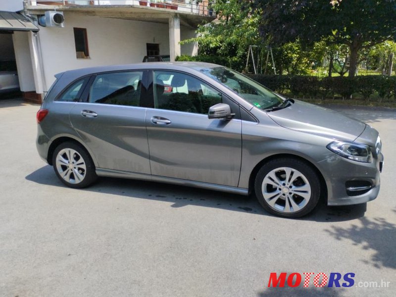 2016' Mercedes-Benz B-Klasa 180 D photo #5