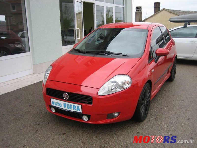 2006' Fiat Grande Punto 1,3 Multijet 16V photo #2