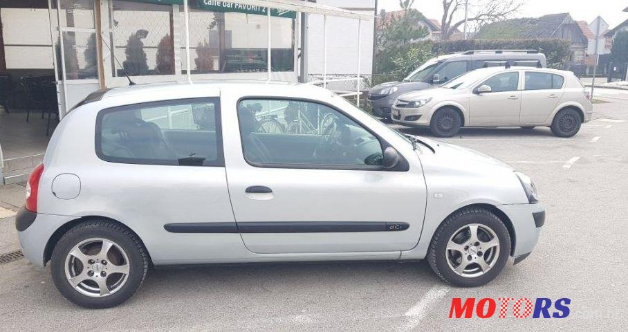 2004' Renault Clio 1,5 Dci photo #1