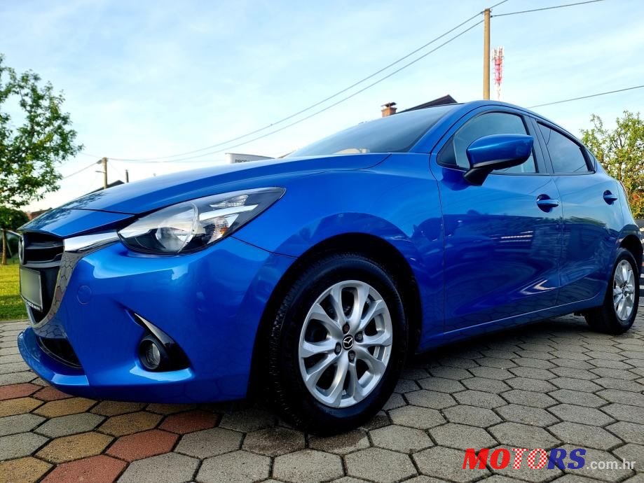 2015' Mazda 2 G90 Challenge photo #2