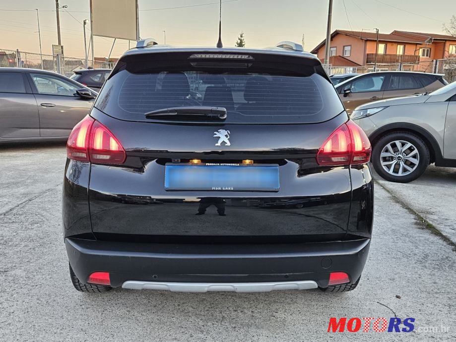 2017' Peugeot 2008 1,2 photo #3