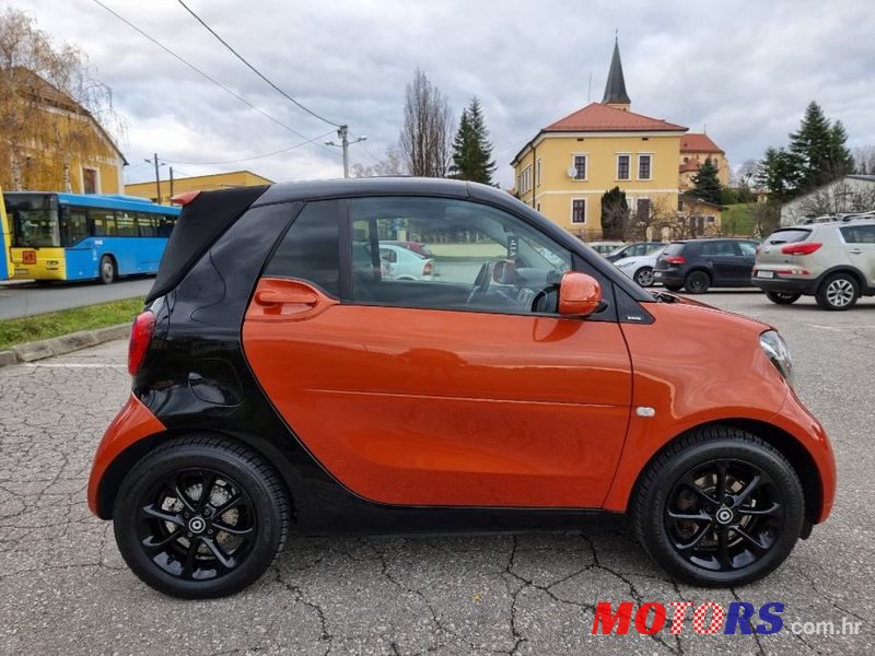 2018' Smart Fortwo photo #6