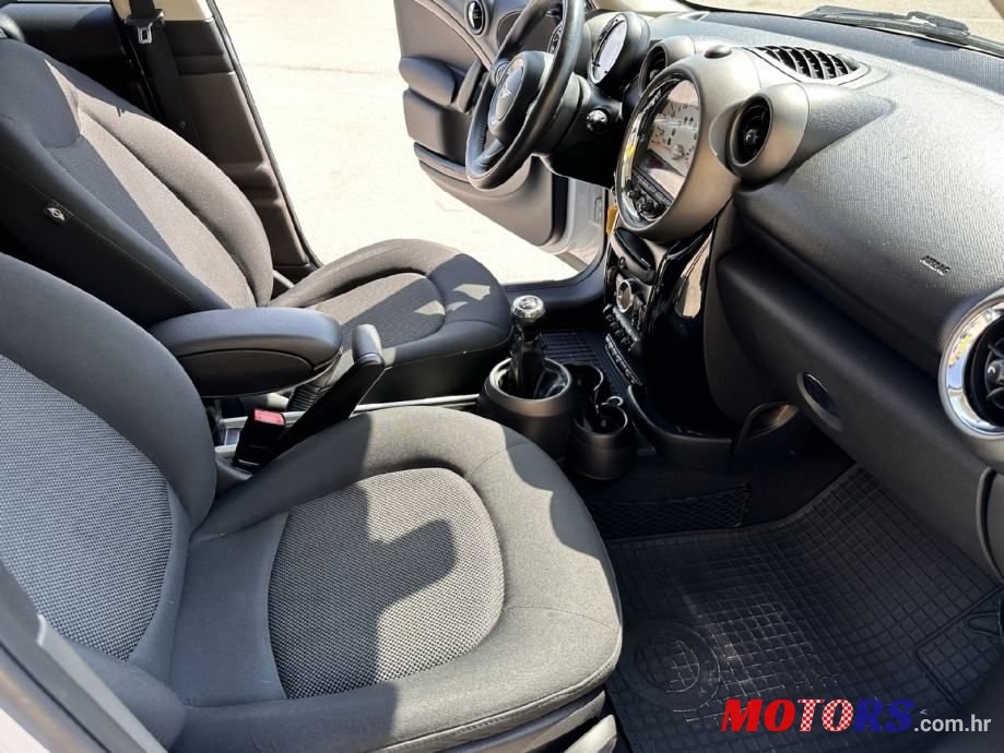 2013' MINI Cooper 1.6D photo #6