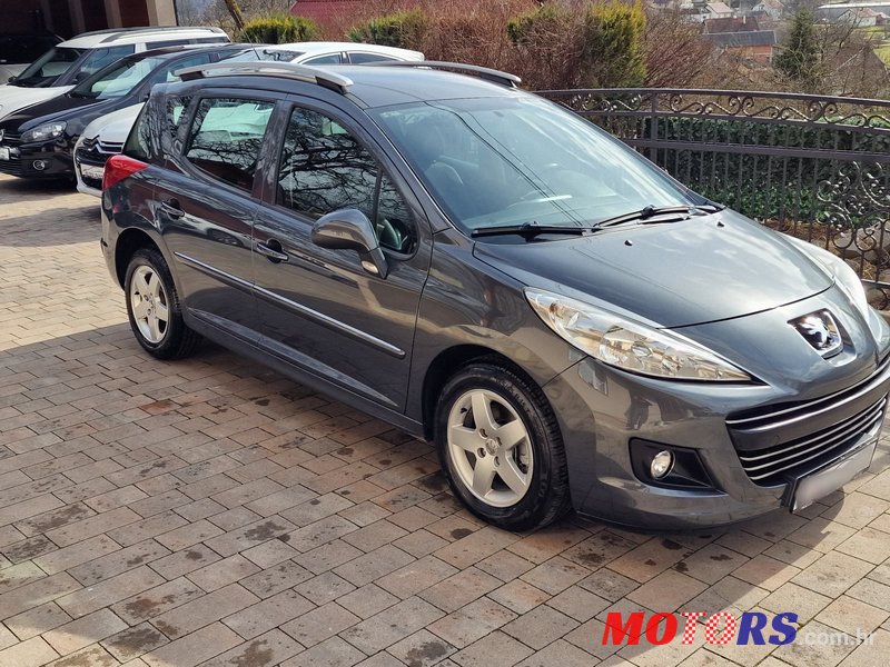 2010' Peugeot 207 Sw photo #5