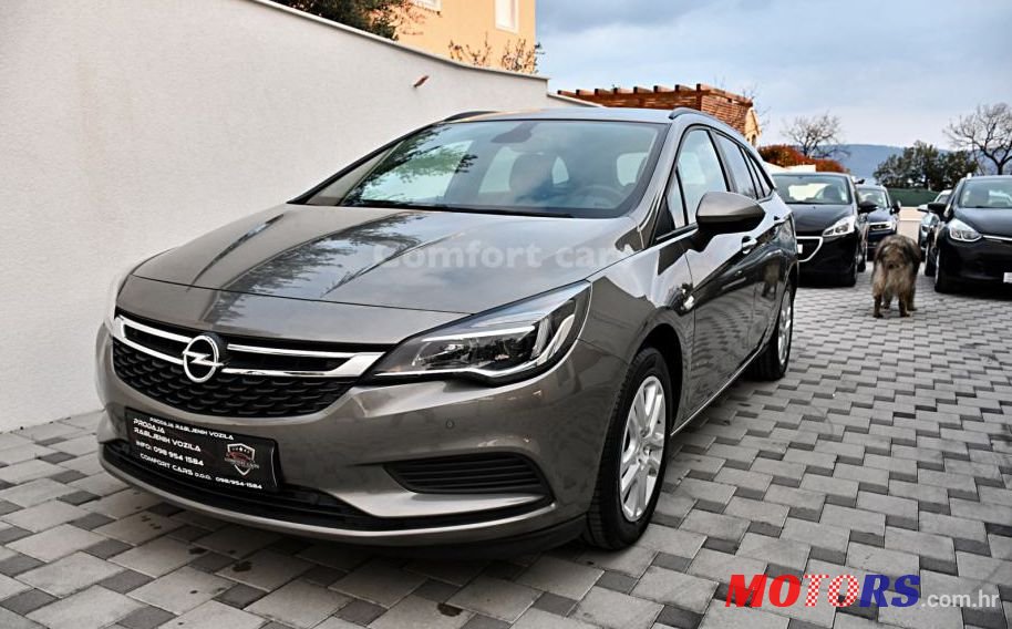 2016' Opel Astra Karavan 1,6 Cdti photo #1
