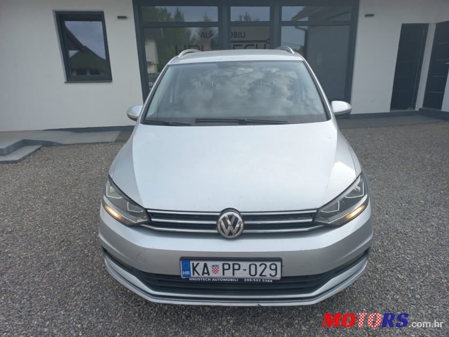 2016' Volkswagen Touran 2,0 Tdi photo #2