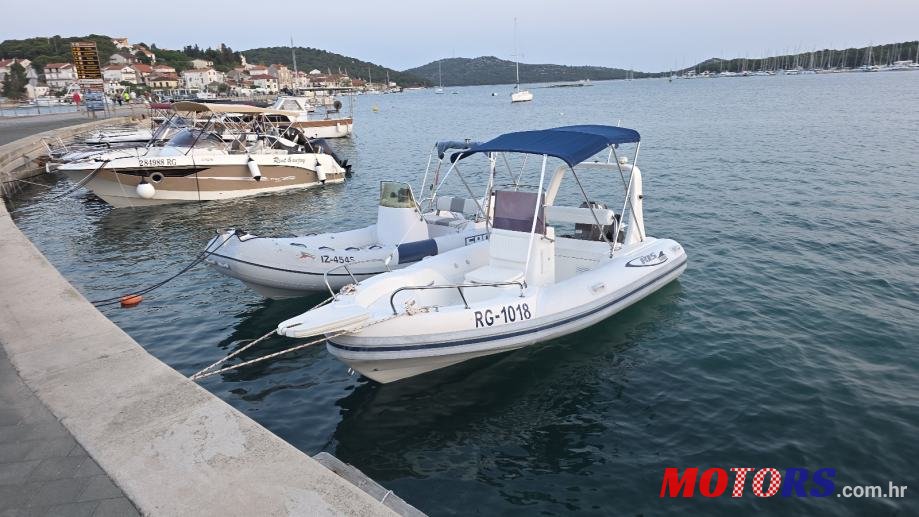 2002' Ris Marine photo #1