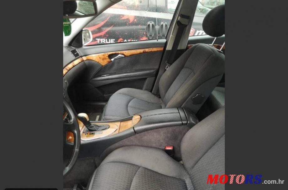 2003' Mercedes-Benz E-Klasa 270 Cdi photo #3