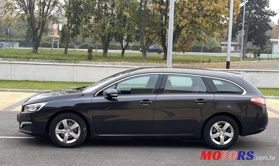 2016' Peugeot 508 Sw photo #2