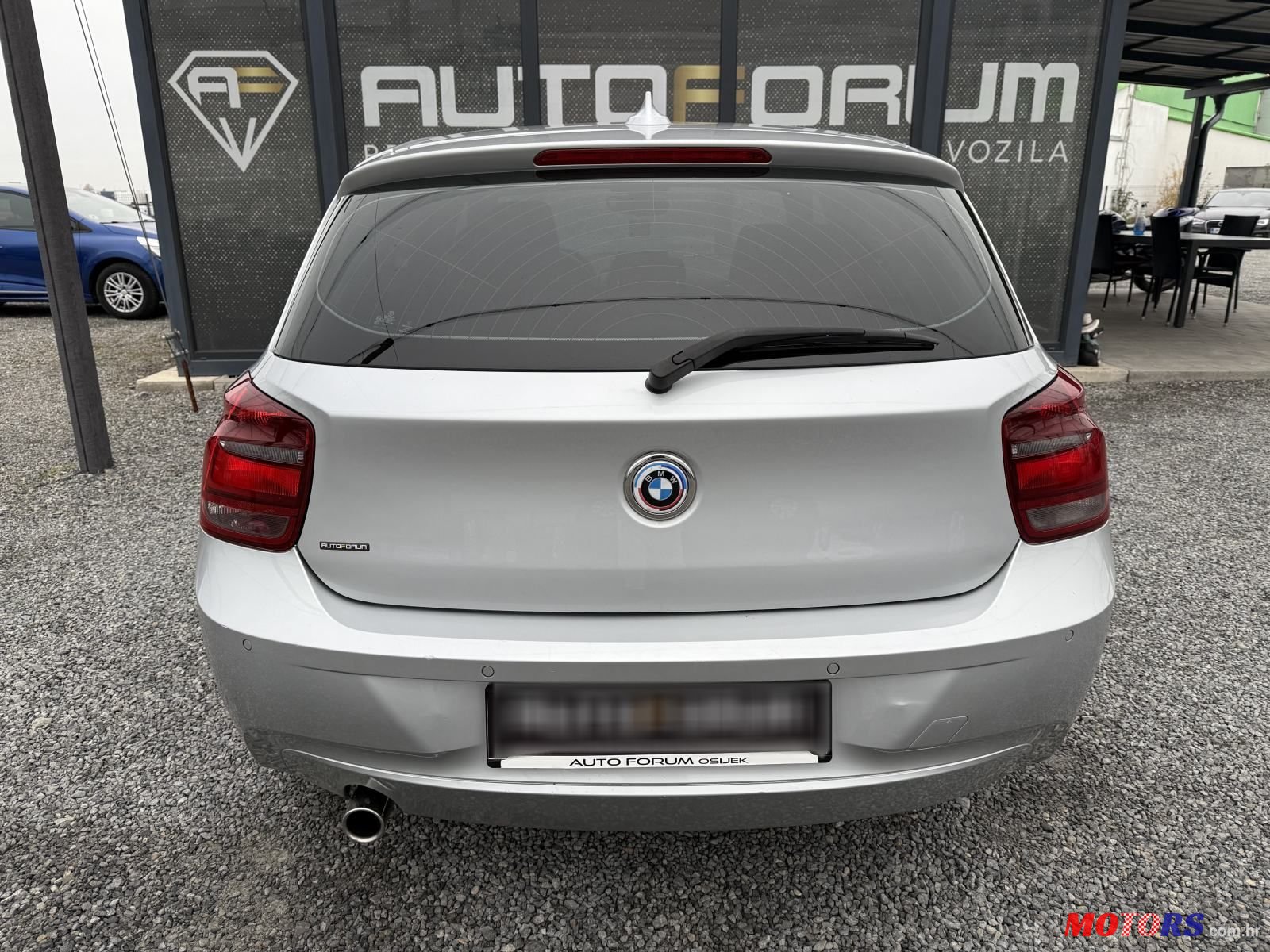 2014' BMW Serija 1 118D photo #4