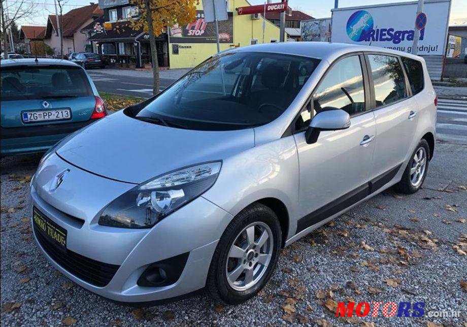 2009' Renault Grand Scenic 1,5 Dci photo #1