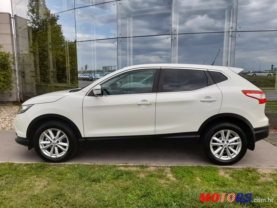 2015' Nissan Qashqai 1,5 Dci photo #2