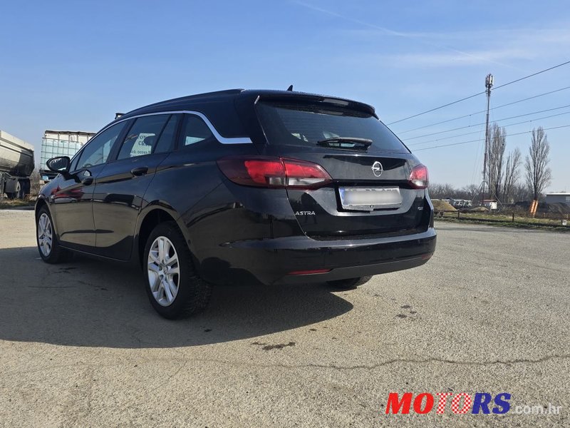 2019' Opel Astra Karavan photo #4