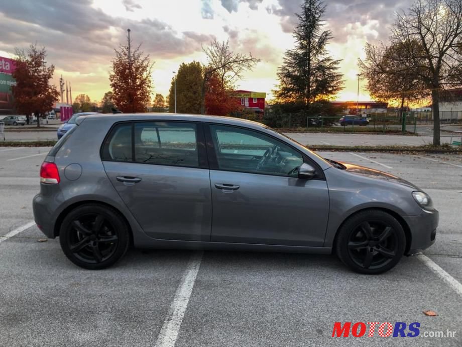 2011' Volkswagen Golf 6 photo #5