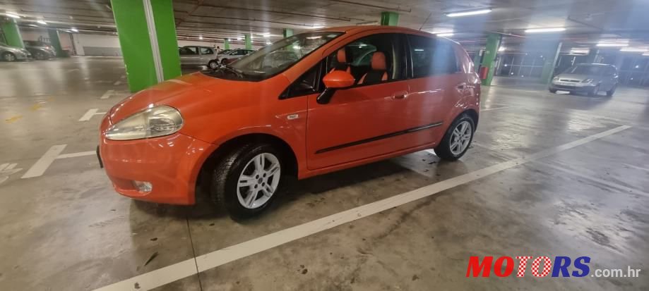 2007' Fiat Grande Punto 1.3 Jtd photo #3