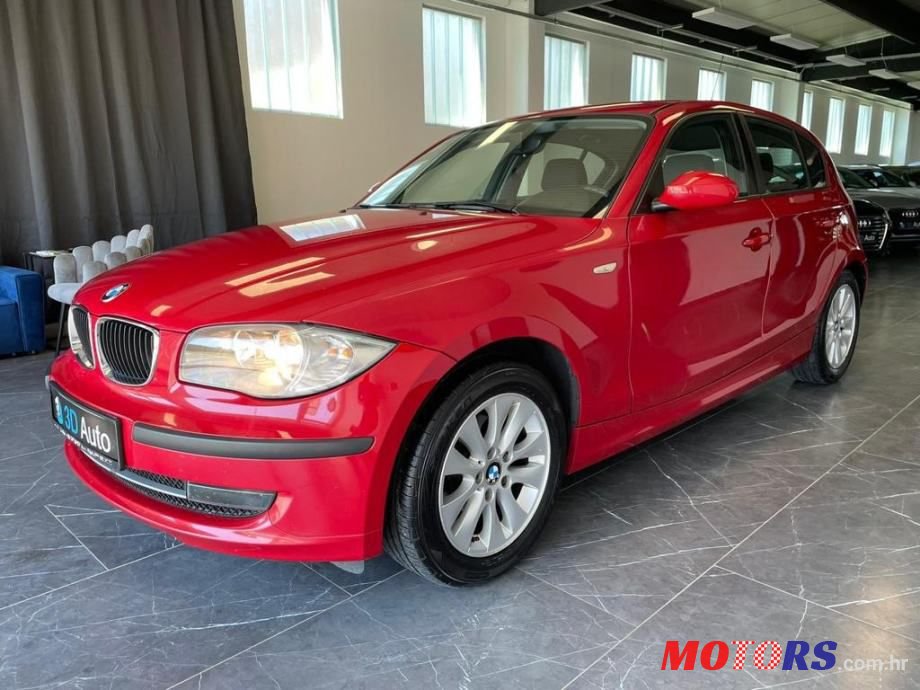 2009' BMW Serija 1 116D photo #4