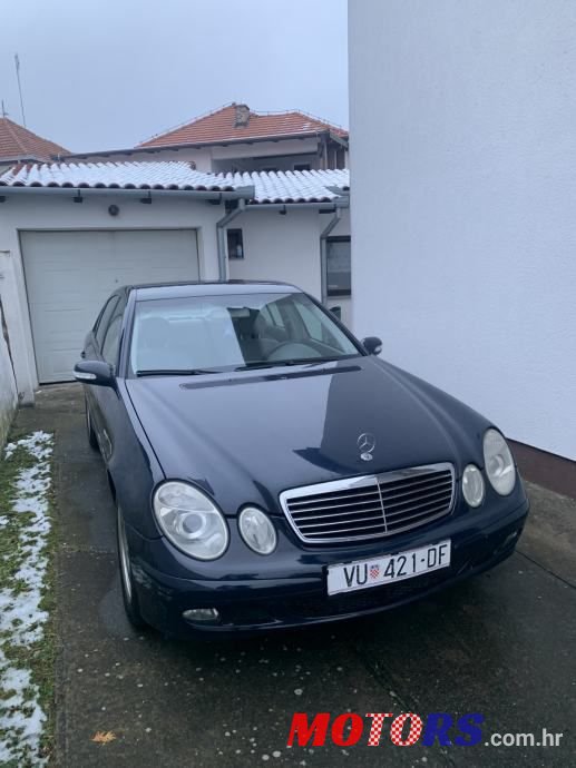 2002' Mercedes-Benz E-Klasa 220 Cdi Classic photo #6