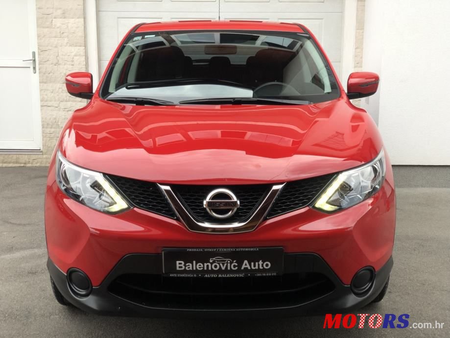 2016' Nissan Qashqai 1,2 photo #2