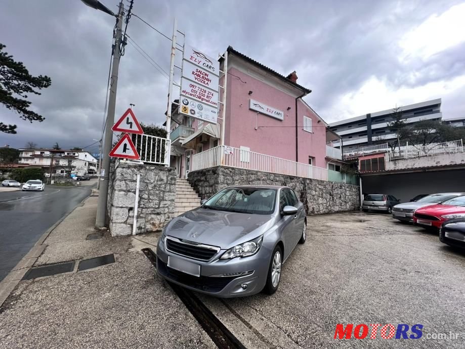 2017' Peugeot 308 photo #1