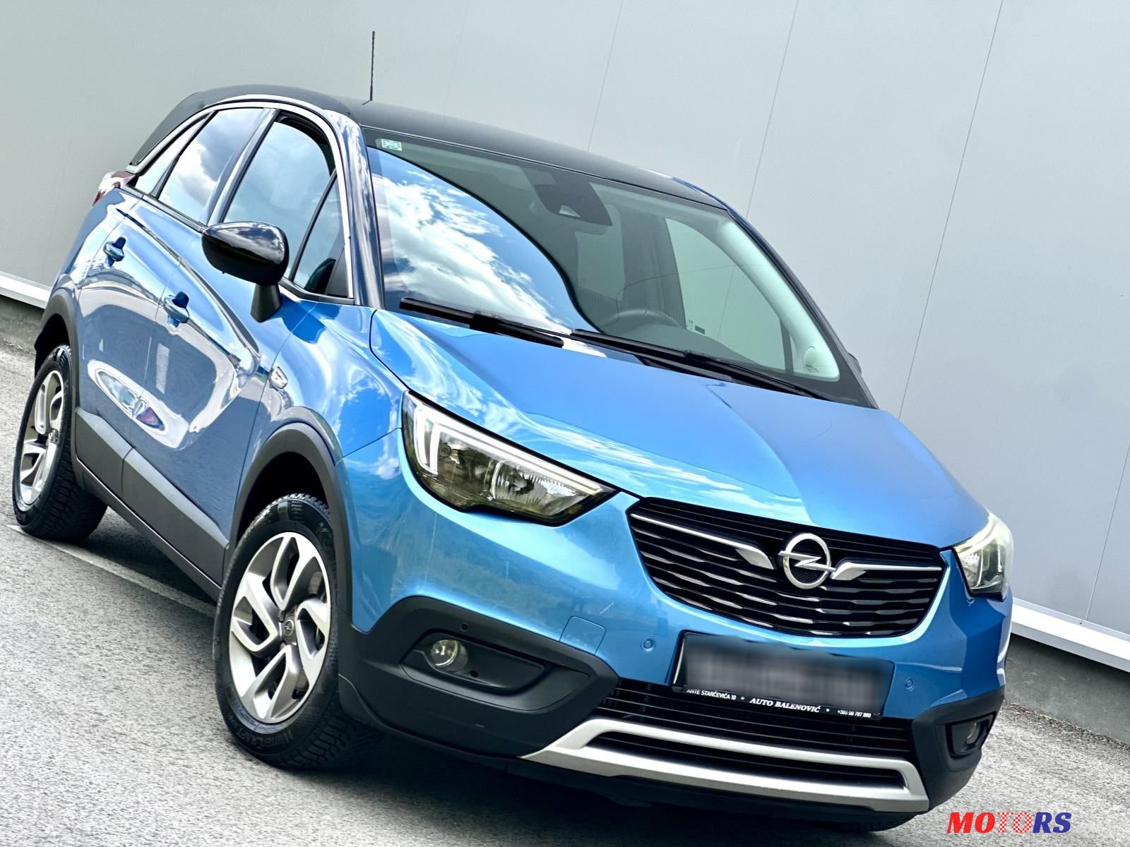 2018' Opel Crossland X 1,2 Turbo photo #2