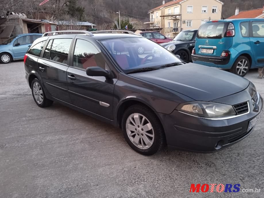 2007' Renault Laguna Grandtour photo #1