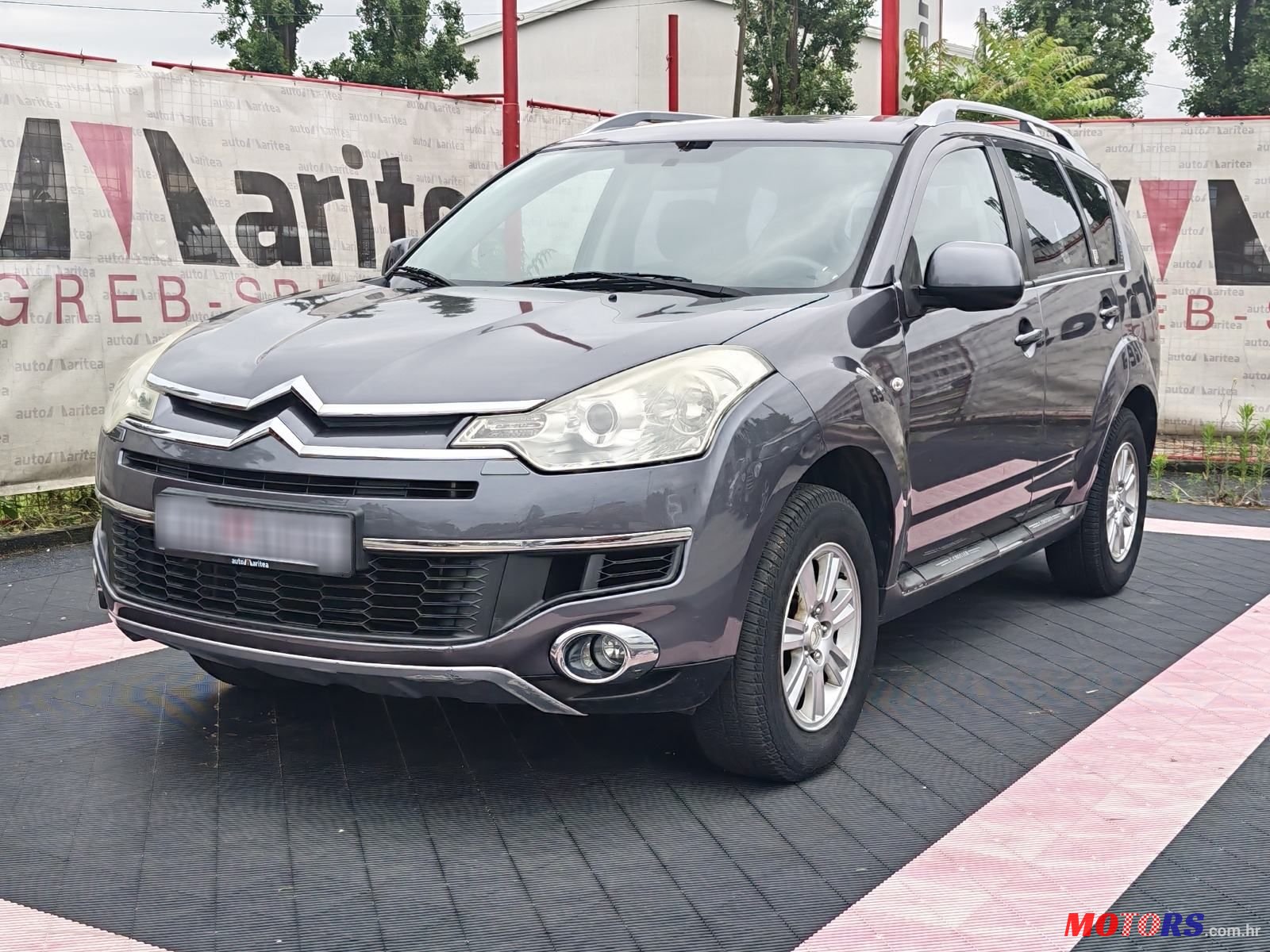2009' Citroen C-Crosser 2,4 I Bva 4X4 photo #1