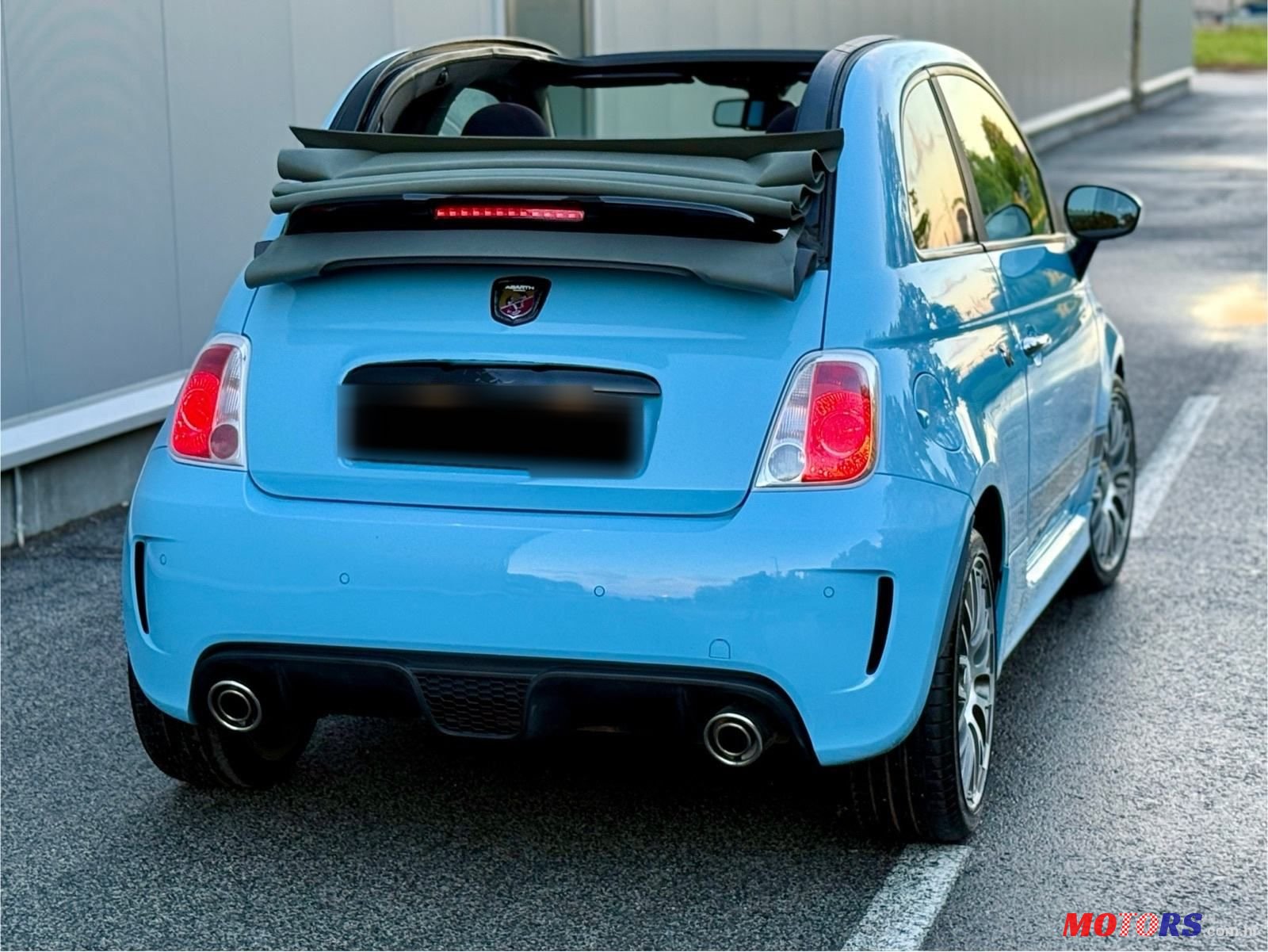 2015' Fiat 500 Abarth photo #2